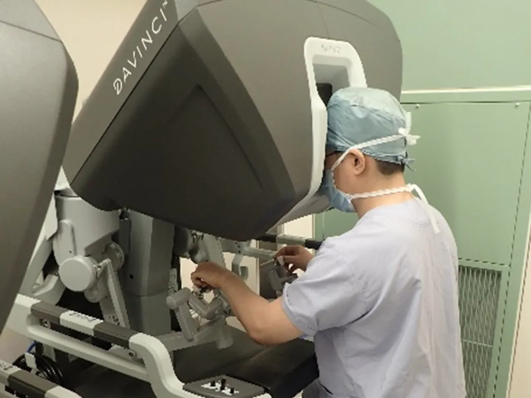 ロボット支援下胃切除術⑦ (1)
